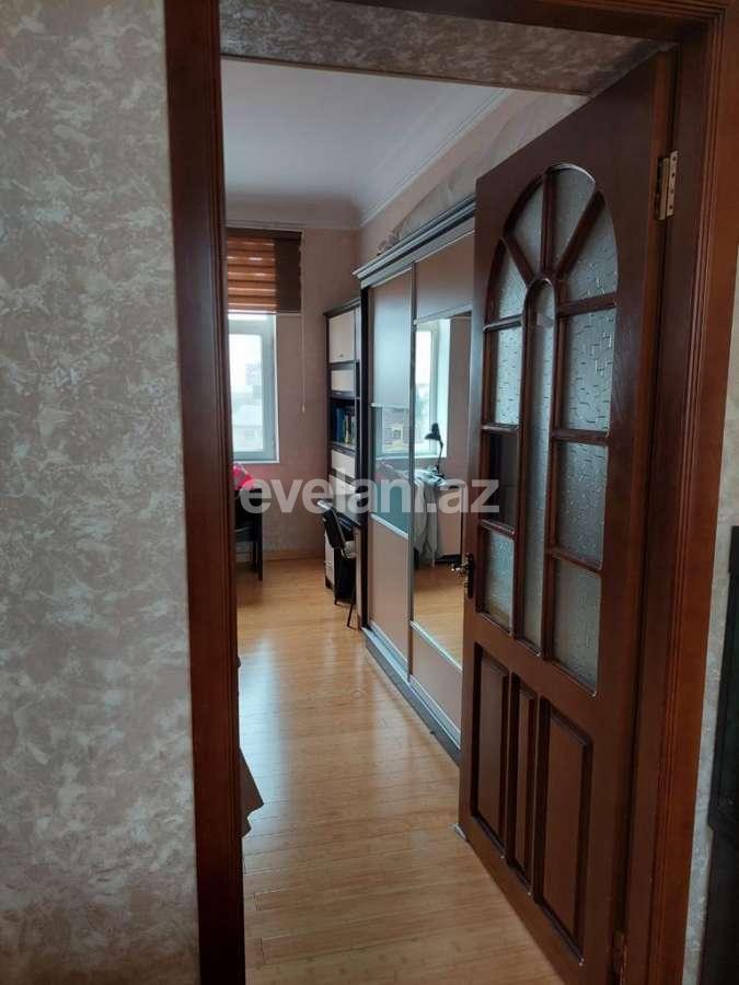 Satılır, köhnə tikili, 4 otaqlı, 110 m², Bakı, Sabunçu r, Bakıxanov q, Neftçilər m.