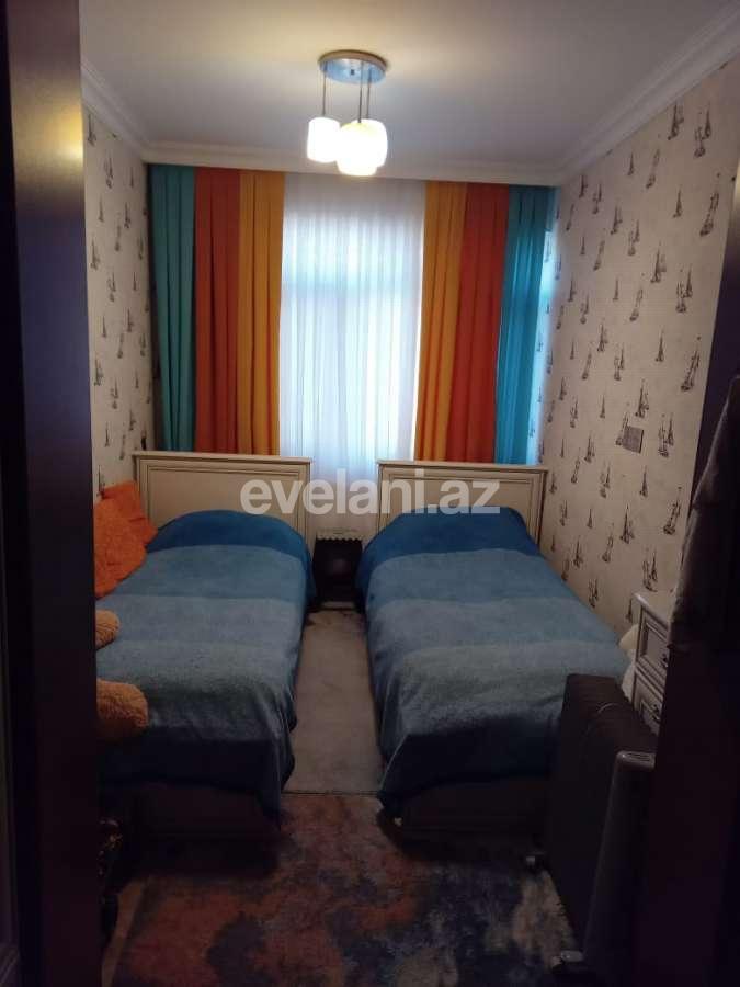 Satılır, köhnə tikili, 3 otaqlı, 70 m², Bakı, Binəqədi r, 6-cı mikrorayon q, Nəsimi m.