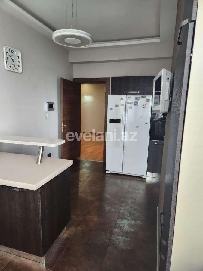 Kirayə verilir, yeni tikili, 4 otaqlı, 184 m², Bakı, Yasamal r, Elmlər Akademiyası m.