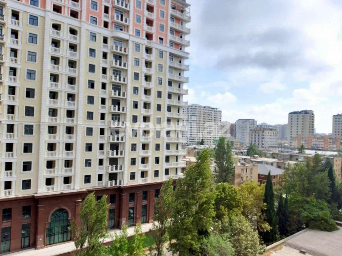 Продаётся, новостройка, 5-комнаты, 250 m², Баку, Ясамальский r, Элмляр Академиясы m.