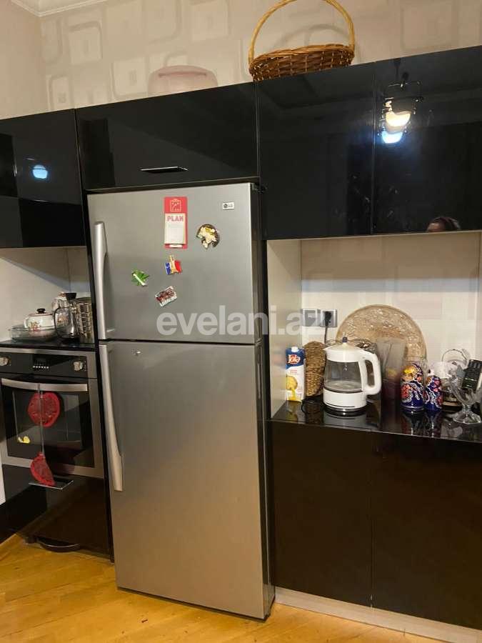 Rent, new building, 4 room, 250 m², Baku, Narimanov r.