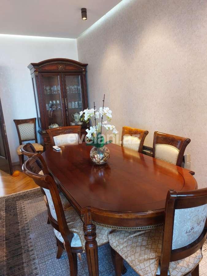 Kirayə verilir, köhnə tikili, 3 otaqlı, 120 m², Bakı, Nərimanov r, Gənclik m.