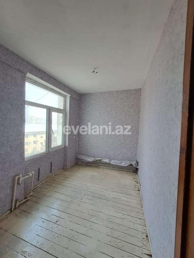 Satılır, köhnə tikili, 2 otaqlı, 40 m², Bakı, Yasamal r, Yasamal q, Elmlər Akademiyası m.