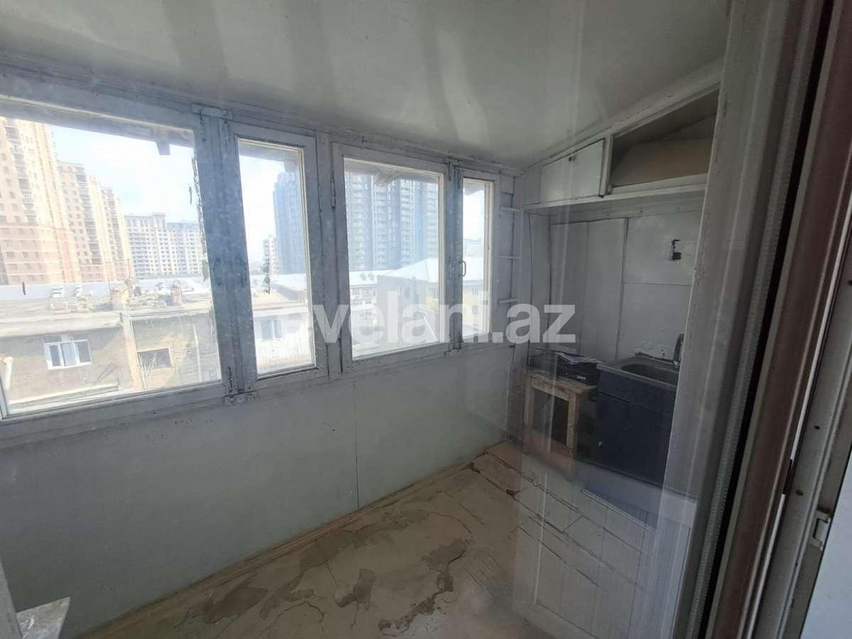 Satılır, köhnə tikili, 2 otaqlı, 40 m², Bakı, Yasamal r, Yasamal q, Elmlər Akademiyası m.