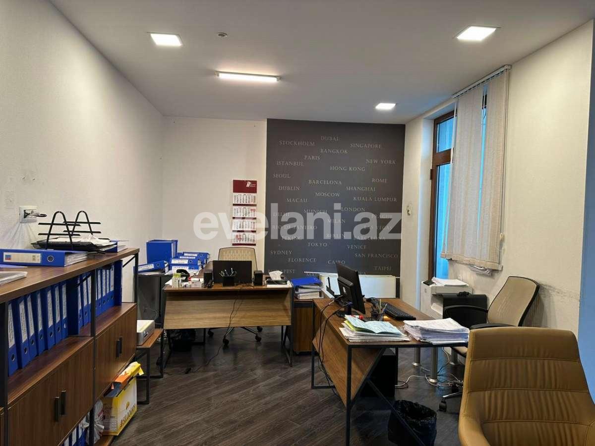 Satılır, ofis, 4 otaqlı, 180 m², Bakı, Səbail r, Sahil m.