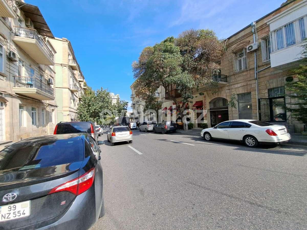 Satılır, obyekt, 200 m², Bakı, Səbail r, Sahil m.