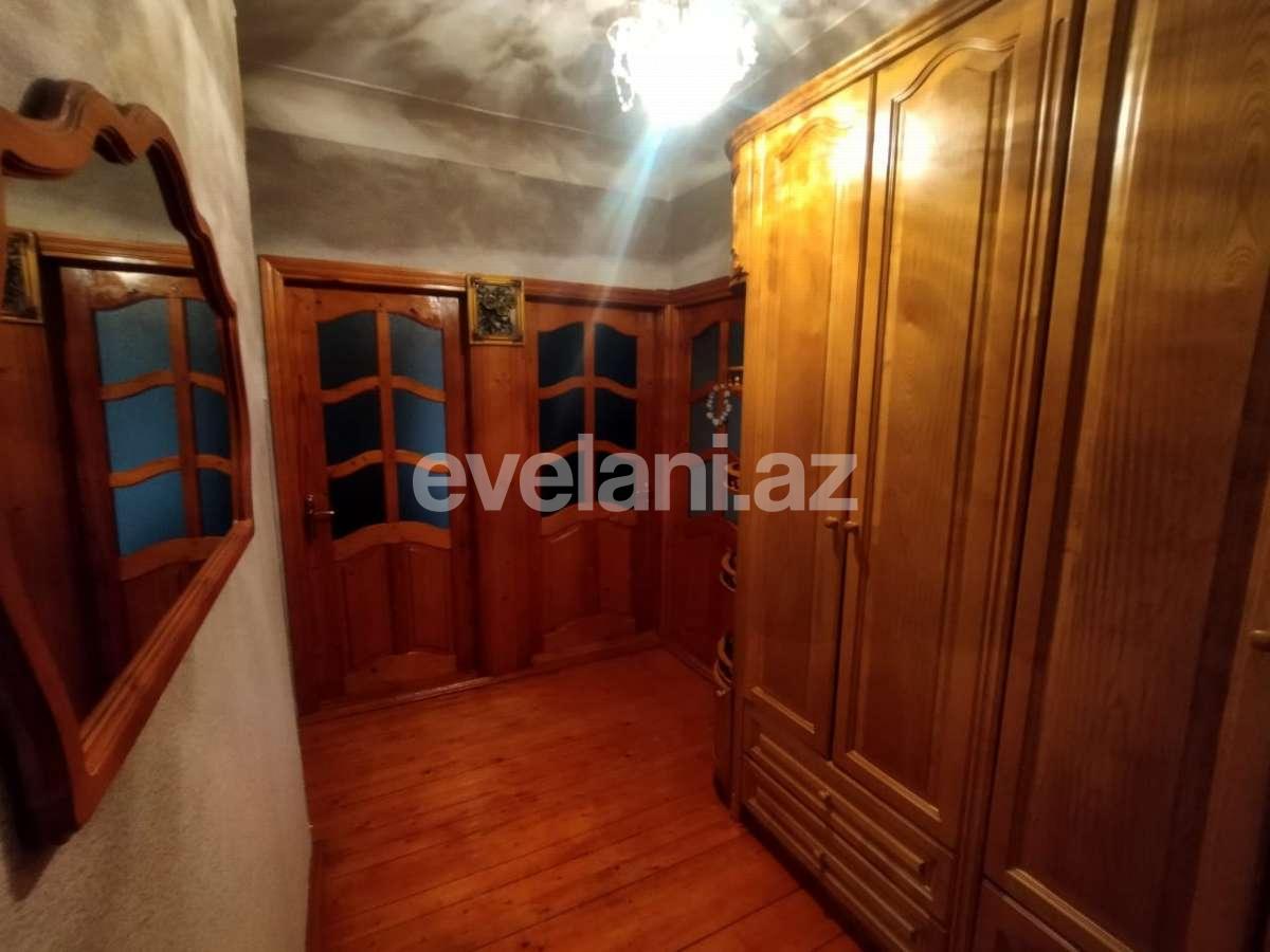 Satılır, köhnə tikili, 3 otaqlı, 90 m², Bakı, Binəqədi r, 6-cı mikrorayon q, Azadlıq prospekti m.