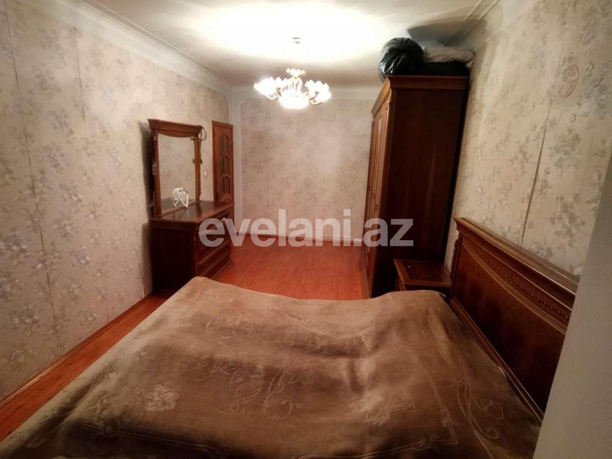 Satılır, köhnə tikili, 3 otaqlı, 90 m², Bakı, Binəqədi r, 6-cı mikrorayon q, Azadlıq prospekti m.