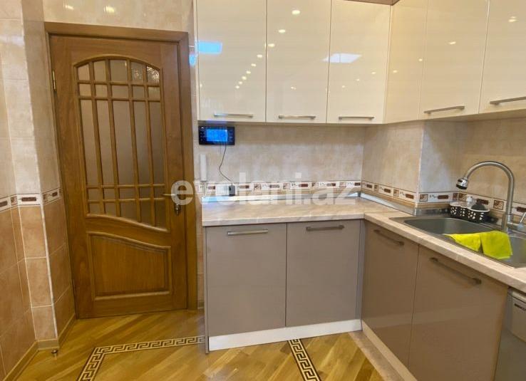 Сдаётся, новостройка, 3-комнаты, 150 m², Баку, Наримановский r, Гянджлик m.