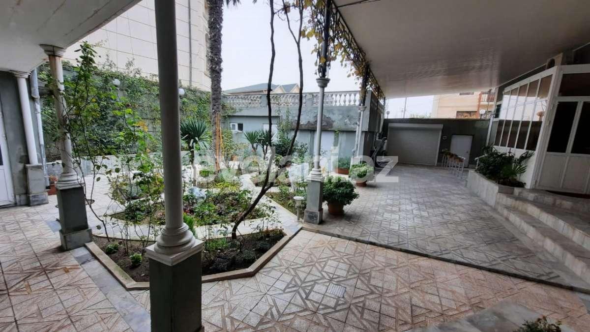 Sale, villa, 10 room, 370 m², Baku, Binagadi r.