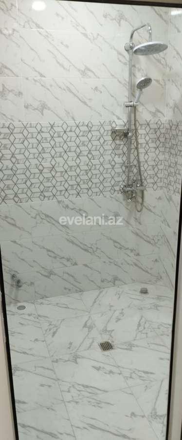 Satılır, köhnə tikili, 2 otaqlı, 60 m², Bakı, Binəqədi r, 9-cu mikrorayon q, Memar Əcəmi m.