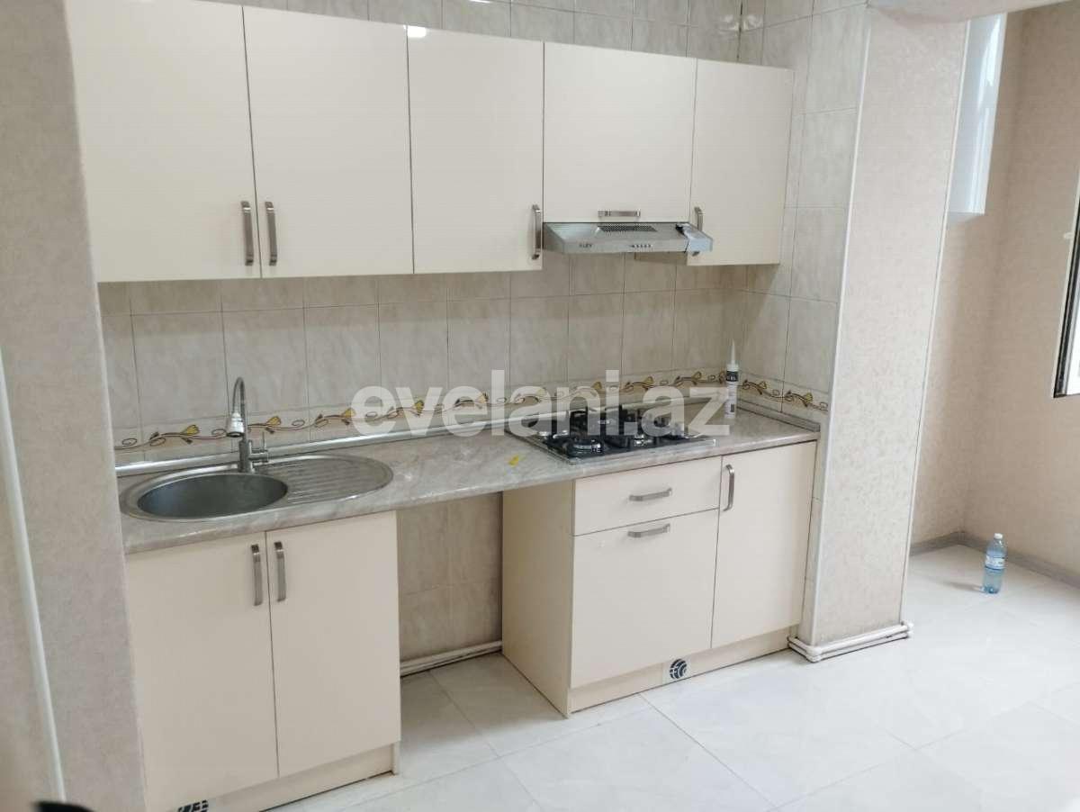 Satılır, köhnə tikili, 2 otaqlı, 60 m², Bakı, Binəqədi r, 9-cu mikrorayon q, Memar Əcəmi m.
