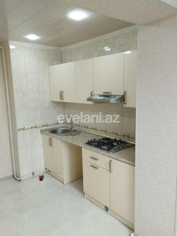 Satılır, köhnə tikili, 2 otaqlı, 60 m², Bakı, Binəqədi r, 9-cu mikrorayon q, Memar Əcəmi m.