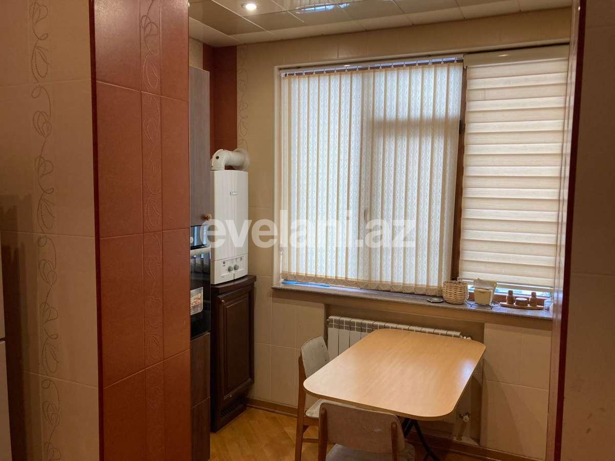 Kirayə verilir, köhnə tikili, 2 otaqlı, 70 m², Bakı, Yasamal r, Elmlər Akademiyası m.