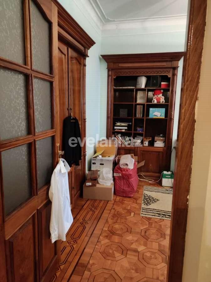 Kirayə verilir, köhnə tikili, 3 otaqlı, 100 m², Bakı, Səbail r.