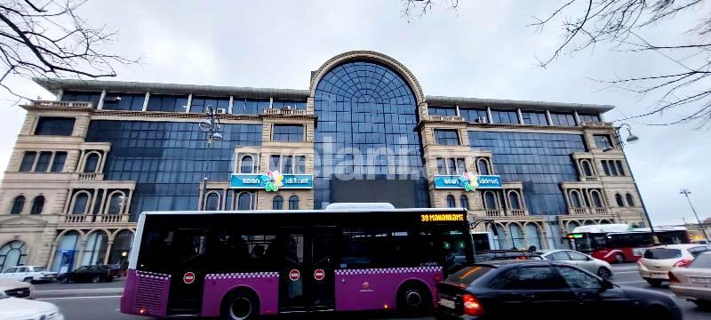 Sale, old building, 1 room, 33 m², Baku, Yasamal r.