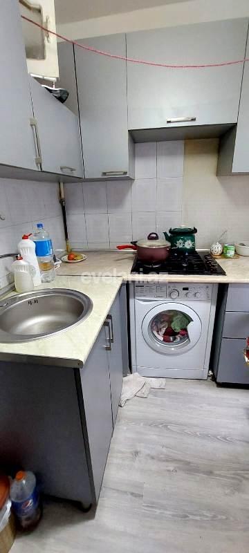 Sale, old building, 1 room, 33 m², Baku, Yasamal r.