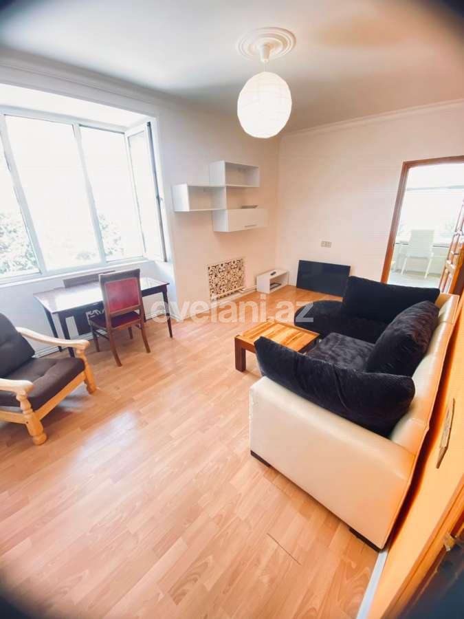 Satılır, köhnə tikili, 2 otaqlı, 60 m², Bakı, Səbail r, İçəri Şəhər m.