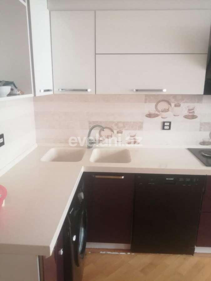 Kirayə verilir, yeni tikili, 3 otaqlı, 140 m², Bakı, Binəqədi r, 8-ci mikrorayon q.