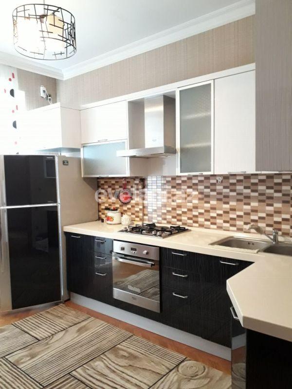 Kirayə verilir, yeni tikili, 2 otaqlı, 80 m², Bakı, Binəqədi r, 8-ci mikrorayon q, Azadlıq prospekti m.