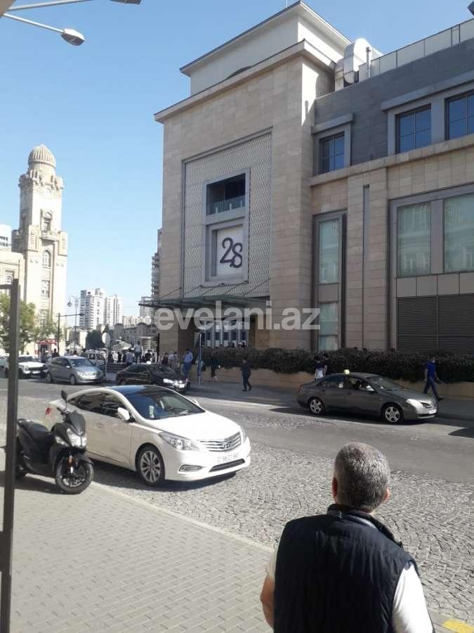 Kirayə verilir, köhnə tikili, 2 otaqlı, 72 m², Bakı, Nəsimi r, 28 may m.