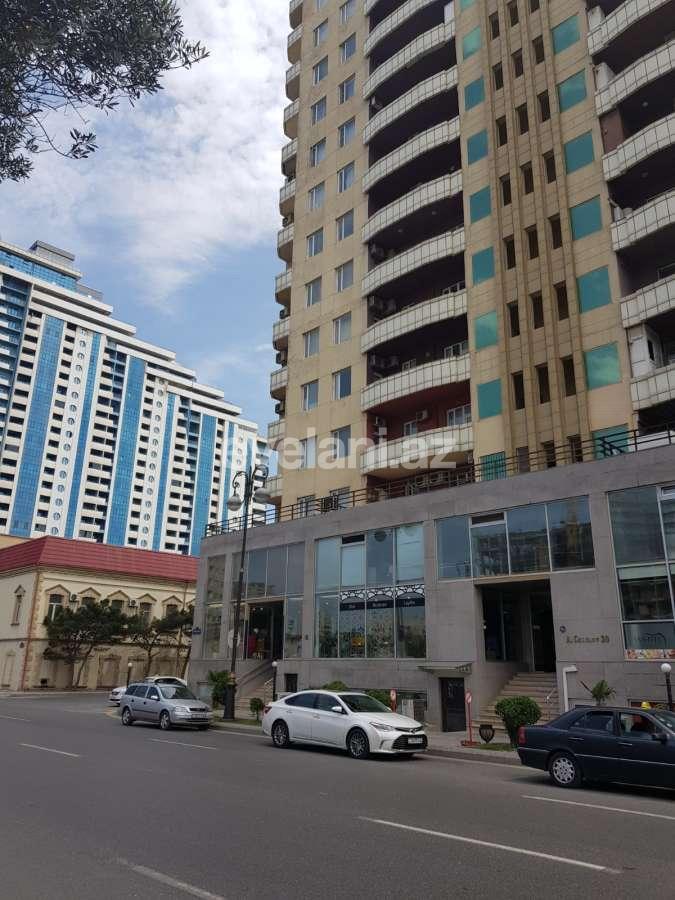 Kirayə verilir, yeni tikili, 3 otaqlı, 140 m², Bakı, Xətai r, Ağ şəhər q, Şah İsmayıl Xətai m.