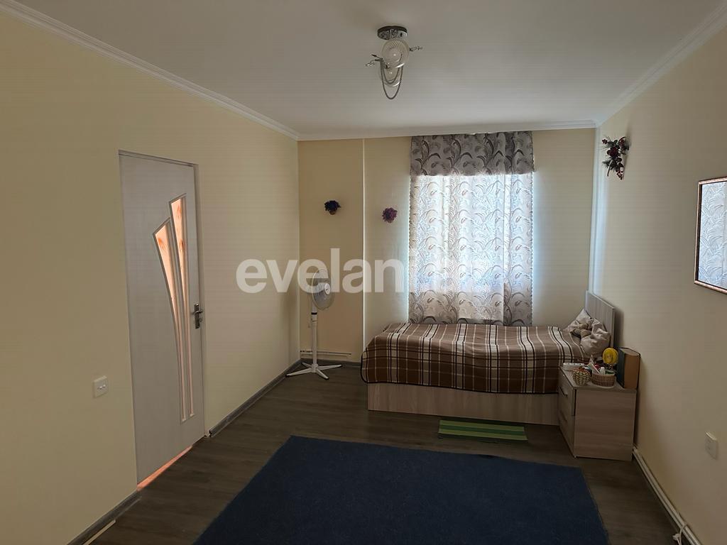 Kirayə verilir, həyət evi / bağ, 4 otaqlı, 118 m², Bakı, Xəzər r, Şüvəlan q.