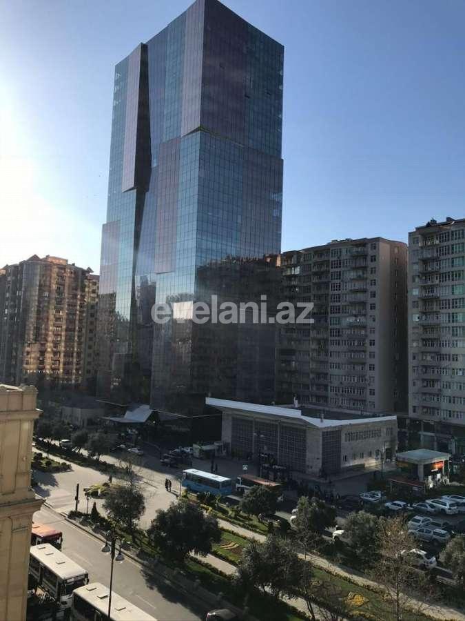 Rent, new building, 3 room, 140 m², Baku, Khatai r.