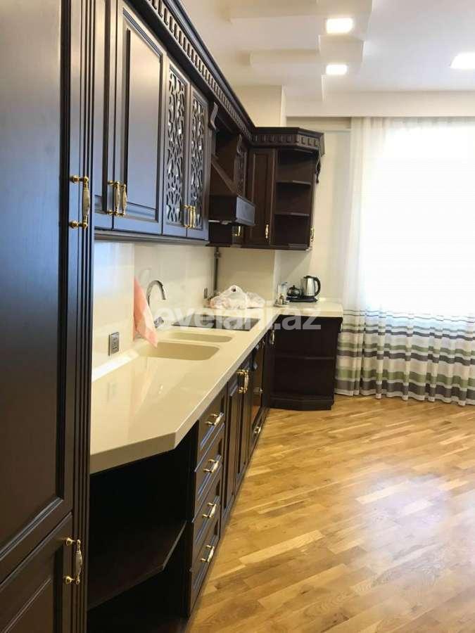 Rent, new building, 3 room, 140 m², Baku, Khatai r.