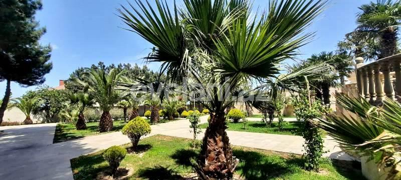 Satılır, villa, 10 otaqlı, 1000 m², Bakı, Abşeron r, Novxanı q.