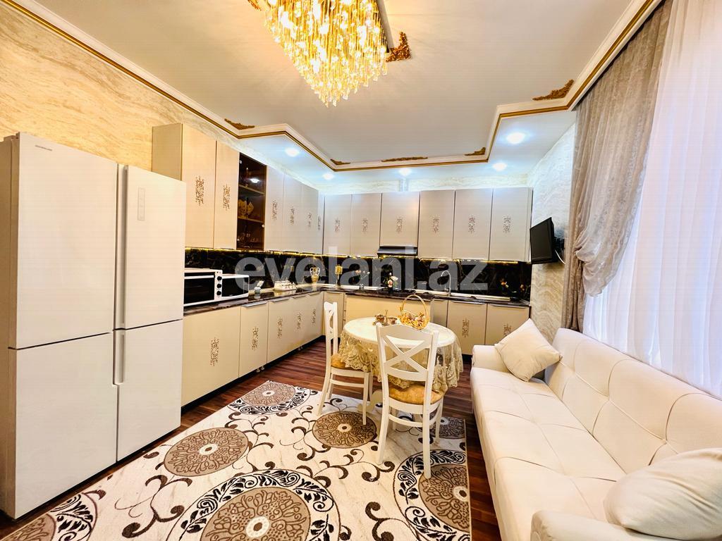 Satılır, həyət evi / bağ, 4 otaqlı, 350 m², Bakı, Abşeron r, Novxanı q.