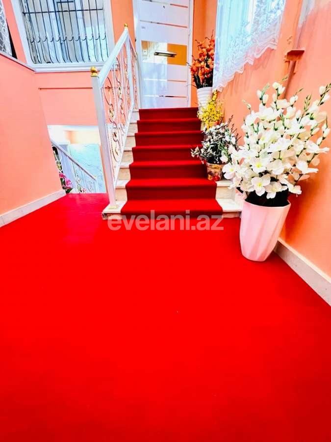 Satılır, həyət evi / bağ, 4 otaqlı, 350 m², Bakı, Abşeron r, Novxanı q.