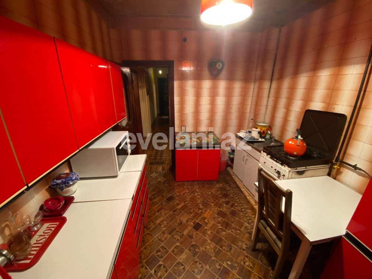 Rent, old building, 3 room, 92 m², Baku, Yasamal r, Inshaatchilar m.