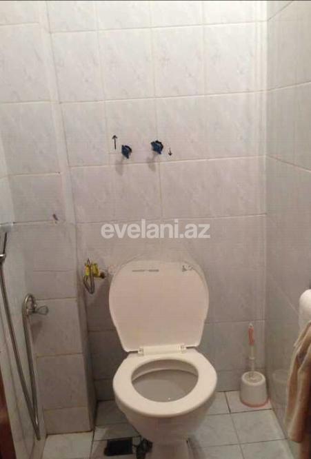 Sale, old building, 3 room, 80 m², Baku, Sabunchu r, Bakikhanov d.