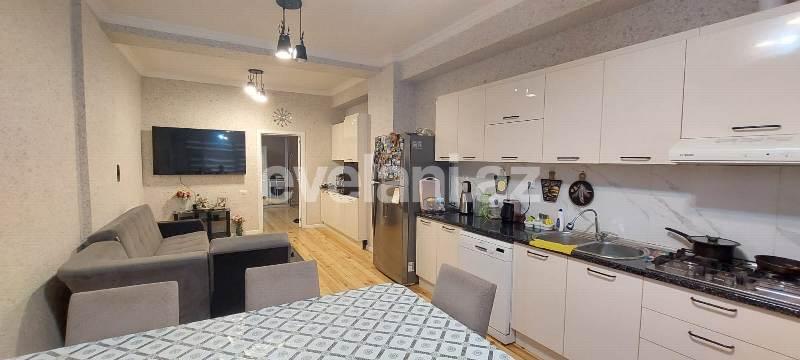 Satılır, yeni tikili, 3 otaqlı, 122 m², Bakı, Nəsimi r, 28 may m.