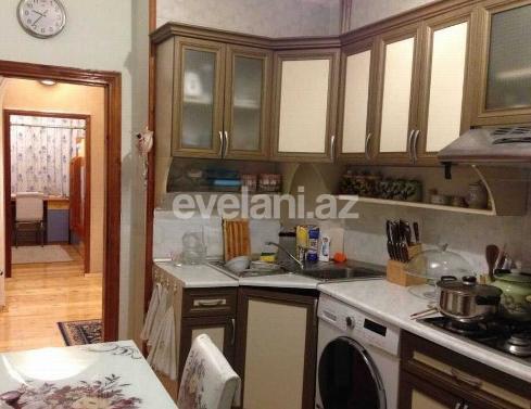 Satılır, köhnə tikili, 2 otaqlı, 55 m², Bakı, Sabunçu r, Bakıxanov q.