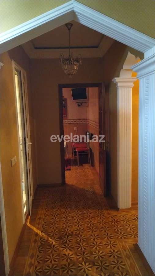 Kirayə verilir, köhnə tikili, 4 otaqlı, 110 m², Bakı, Nəsimi r, 3-cü mikrorayon q, Memar Əcəmi m.