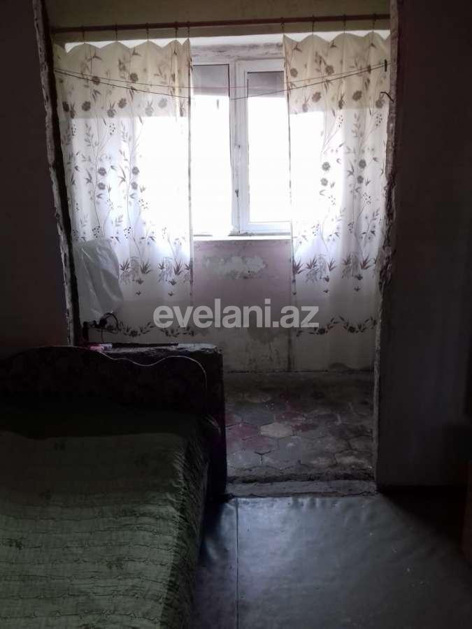 Satılır, köhnə tikili, 3 otaqlı, 70 m², Bakı, Sabunçu r, Bakıxanov q.