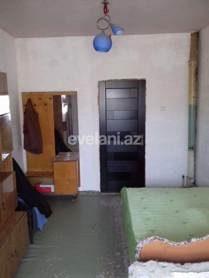 Satılır, köhnə tikili, 3 otaqlı, 70 m², Bakı, Sabunçu r, Bakıxanov q.
