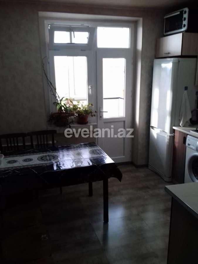 Satılır, köhnə tikili, 3 otaqlı, 70 m², Bakı, Sabunçu r, Bakıxanov q.