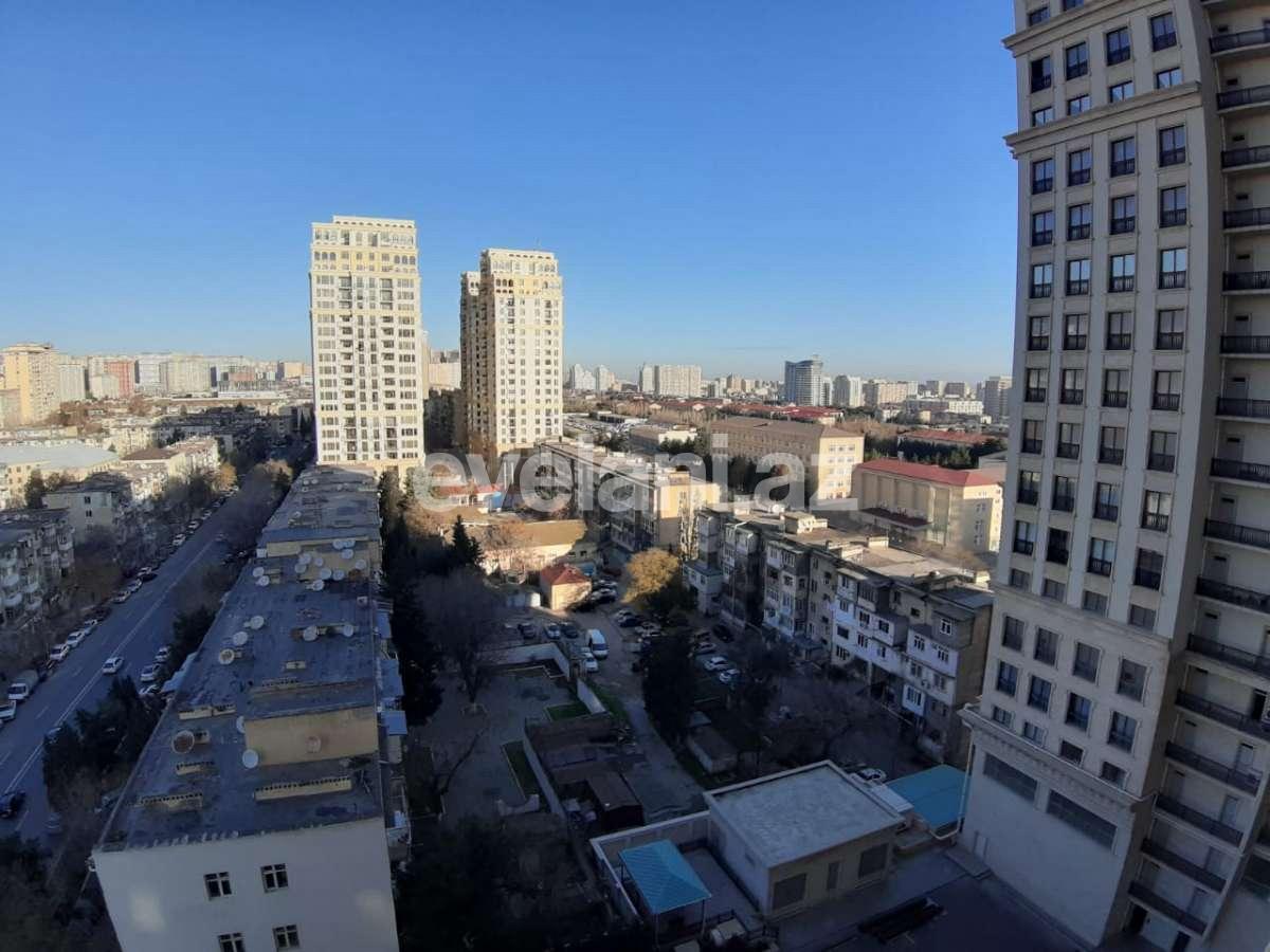Satılır, yeni tikili, 3 otaqlı, 156 m², Bakı, Yasamal r, Elmlər Akademiyası m.