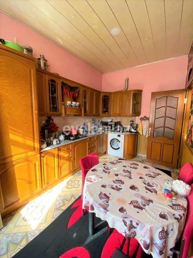 Satılır, villa, 6 otaqlı, 220 m², Bakı, Xətai r, Həzi Aslanov q.