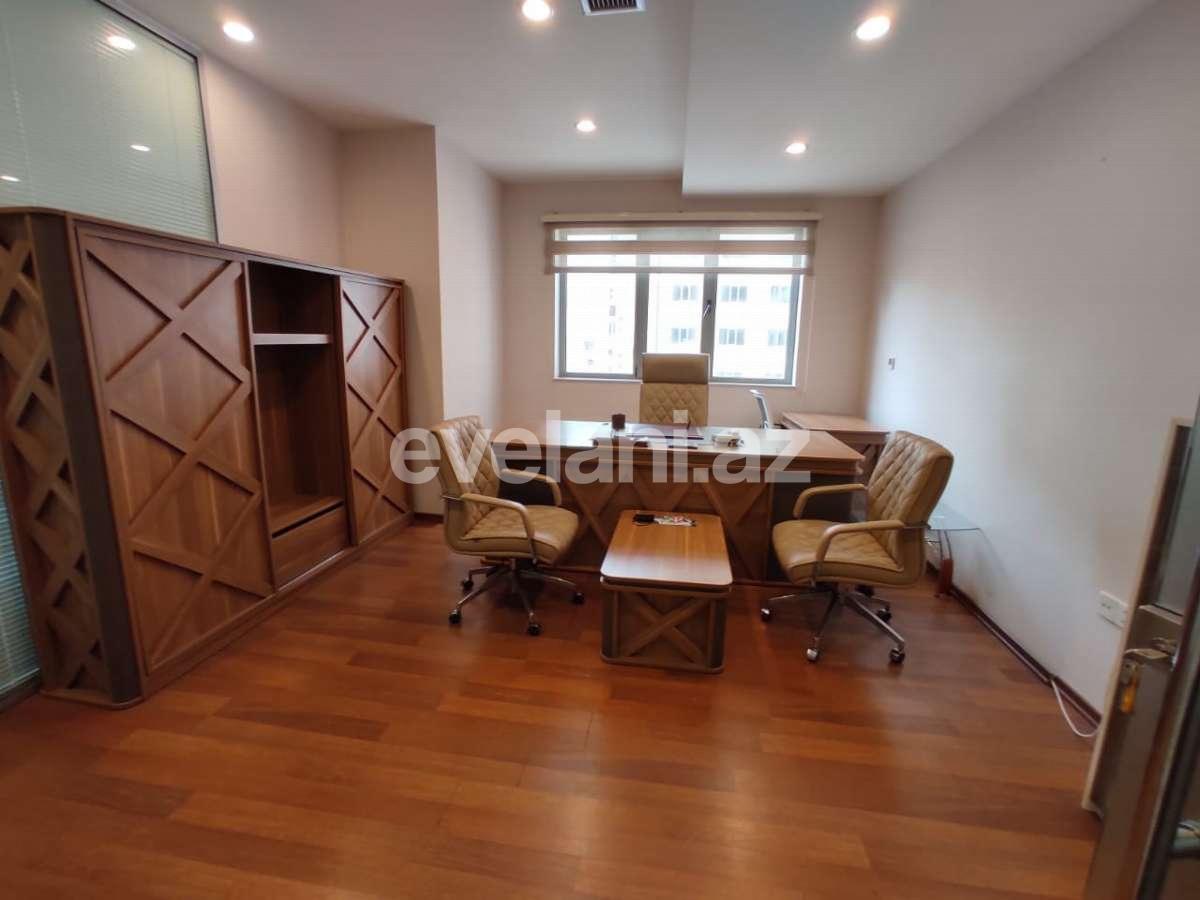 Kirayə verilir, ofis, 4 otaqlı, 155 m², Bakı, Xətai r, Şah İsmayıl Xətai m.