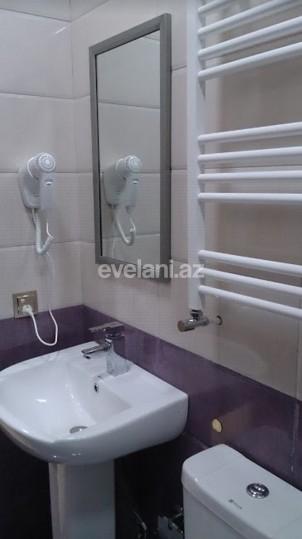 Rent, old building, 1 room, 35 m², Baku, Yasamal r, Inshaatchilar m.