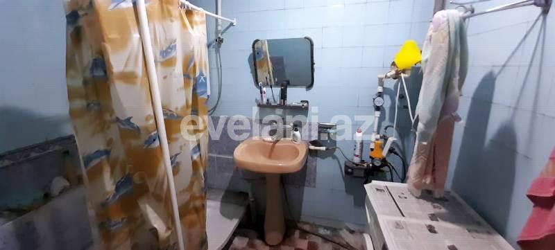 Satılır, köhnə tikili, 3 otaqlı, 70 m², Bakı, Nəsimi r.