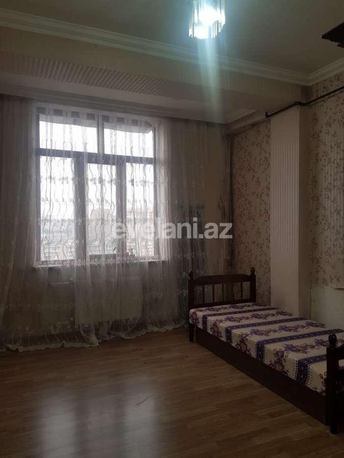 Satılır, həyət evi / bağ, 6 otaqlı, 60 m², Bakı, Xətai r, Ağ şəhər q, Şah İsmayıl Xətai m.
