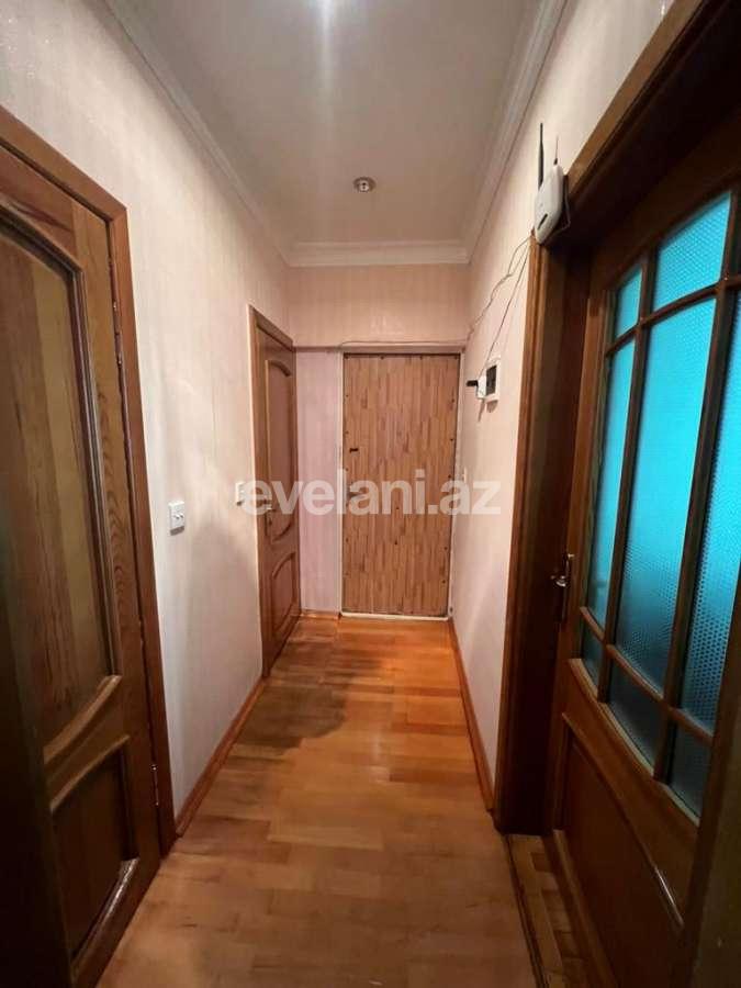 Kirayə verilir, köhnə tikili, 3 otaqlı, 65 m², Bakı, Nəsimi r, 4-cü mikrorayon q, Memar Əcəmi m.