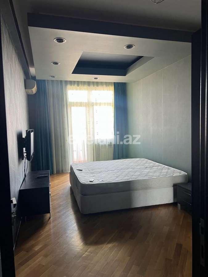 Сдаётся, новостройка, 3-комнаты, 138 m², Баку, Насиминский r, Сахил m.