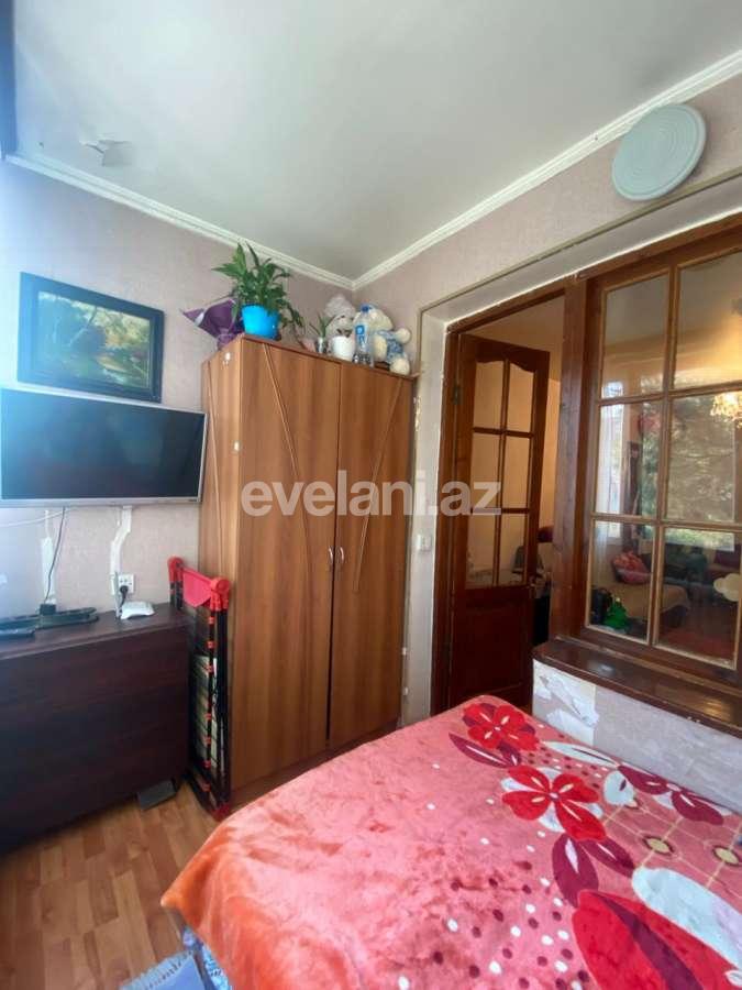 Satılır, köhnə tikili, 2 otaqlı, 40 m², Bakı, Binəqədi r, 9-cu mikrorayon q, Azadlıq prospekti m.