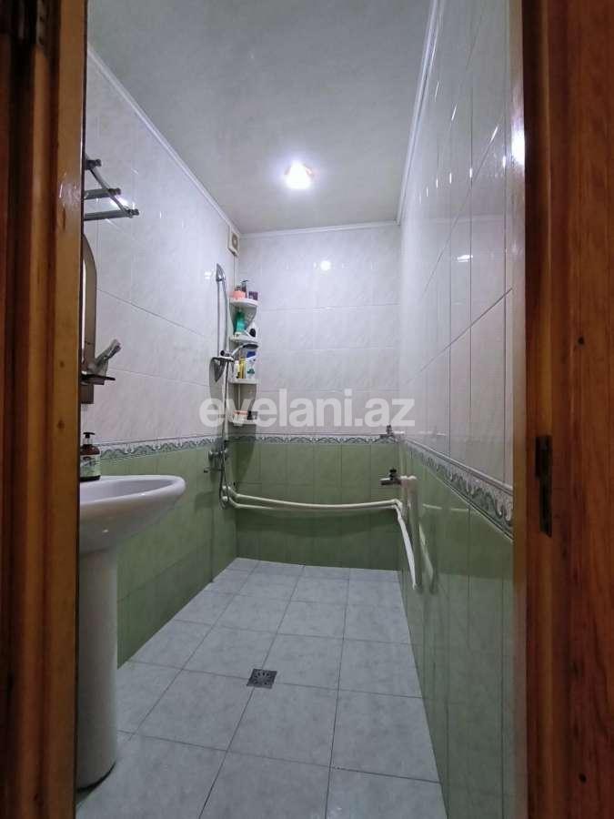 Satılır, köhnə tikili, 2 otaqlı, 64.99 m², Bakı, Sabunçu r, Bakıxanov q.